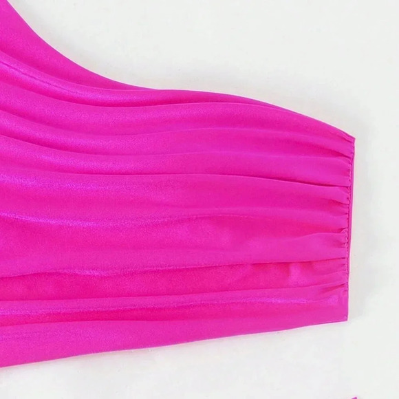 Hot Pink Elegant Women's Beach One Shoulder Sleeveless Bikini Set - Picture 4 of 7